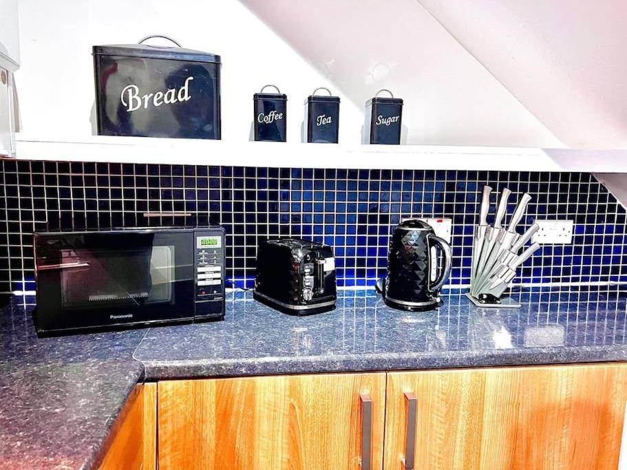 Crown House Two Bedroom Apartment Aberdeen Buitenkant foto